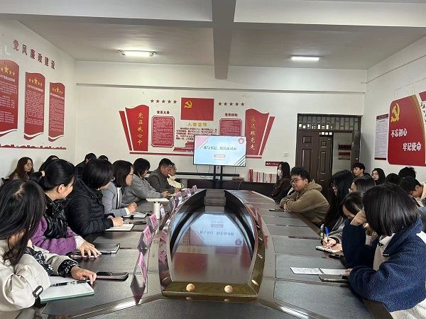 我與書記院長(zhǎng)面對(duì)面.jpg